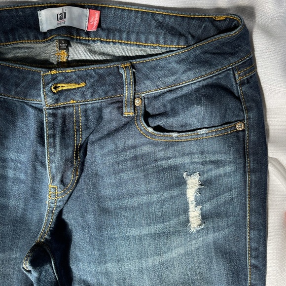 Cabi Distressed Slim Boyfriend Jeans - Picture 2 of 7